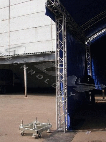 Контрольная сборка арочного сценического комплекса АСК 8x6x5П